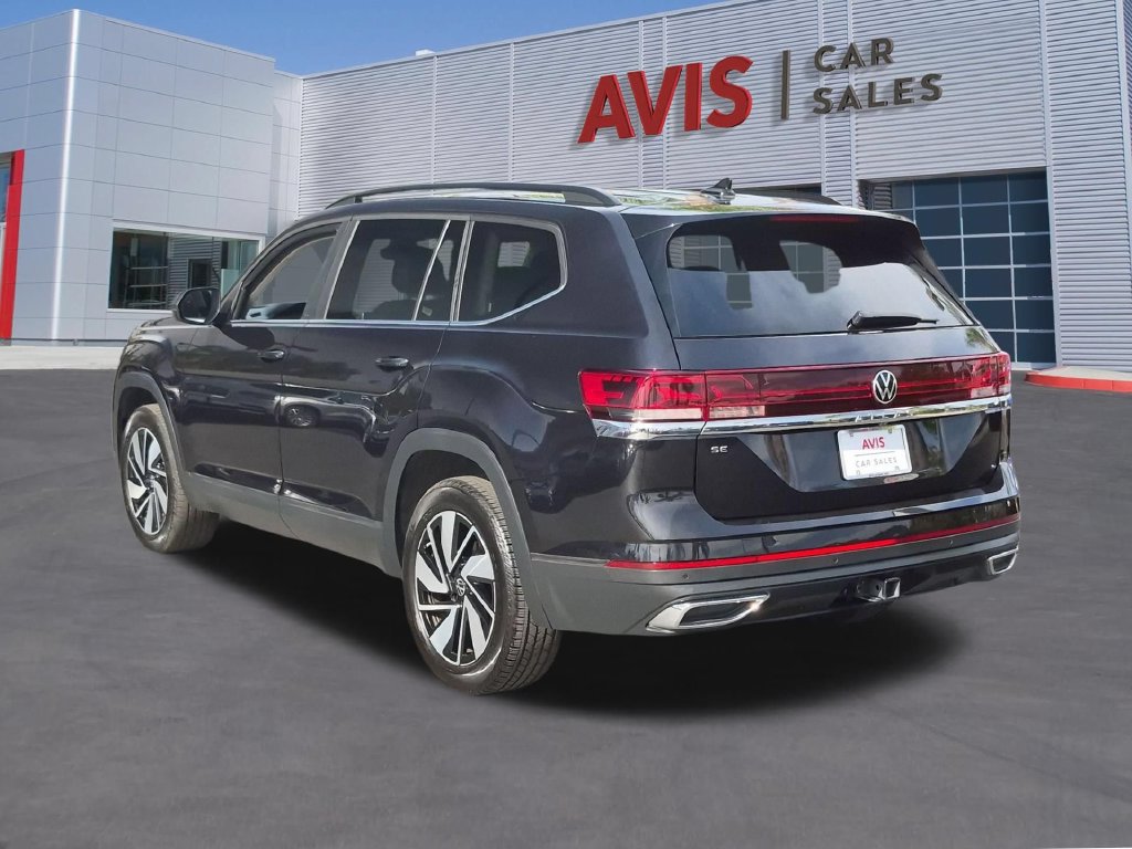 Used 2025 Volkswagen Atlas SE FWD image 9