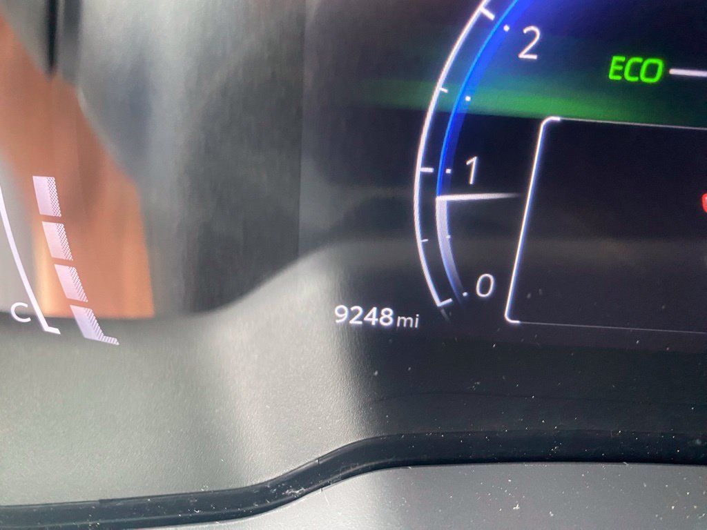 Used 2026 Toyota Corolla SE FWD image 5