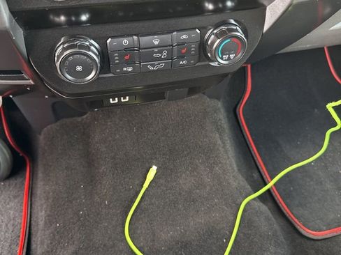 Used 2019 Ford F150 XLT w/ Equipment Group 302A Luxury AWD/4WD image 21
