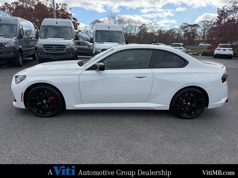 Used 2025 BMW M240i xDrive Coupe w/ Premium Package image 5