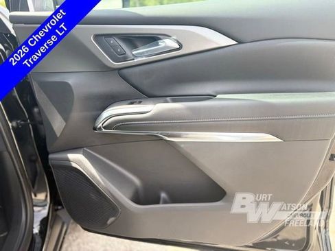 New 2026 Chevrolet Traverse LT w/ Midnight/Sport Edition AWD/4WD image 26