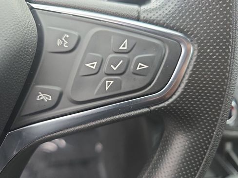 Used 2024 Chevrolet Malibu LT image 24