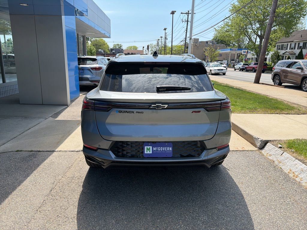 New 2026 Chevrolet Equinox EV RS AWD/4WD image 4