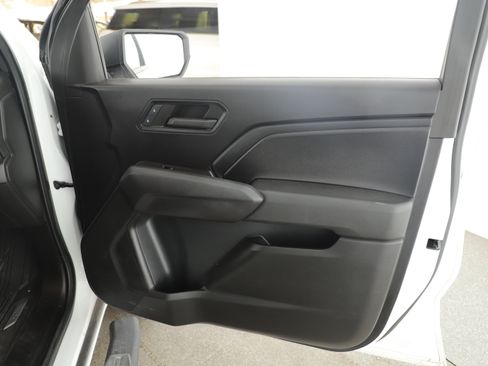 Used 2023 Chevrolet Colorado Trail Boss w/ Advanced Trailering Package image 14