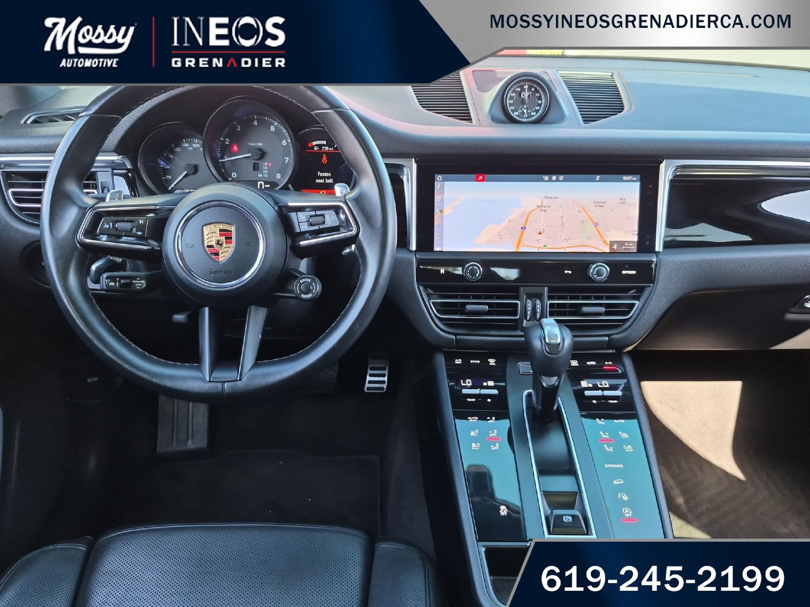 Used 2023 Porsche Macan AWD/4WD image 12