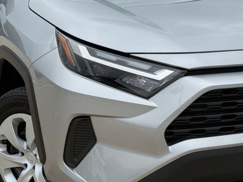 Used 2025 Toyota RAV4 LE FWD image 3