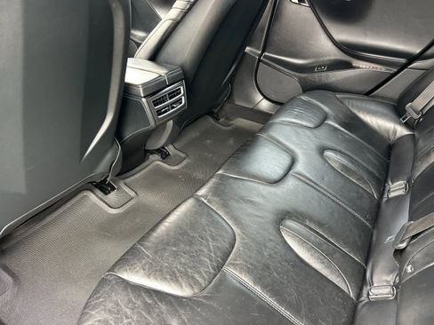 Used 2016 Tesla Model S 85D image 4