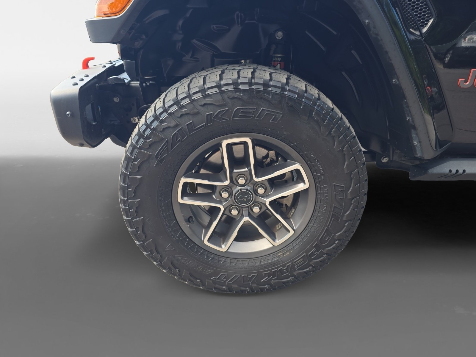 Used 2024 Jeep Gladiator Mojave AWD/4WD image 10
