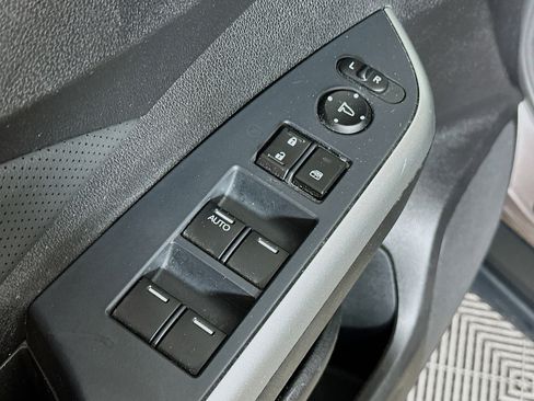 Used 2015 Honda CR-V Touring image 18