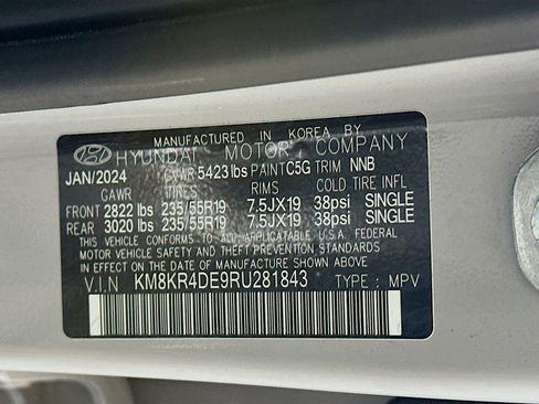 Used 2024 Hyundai Ioniq 5 Limited image 12