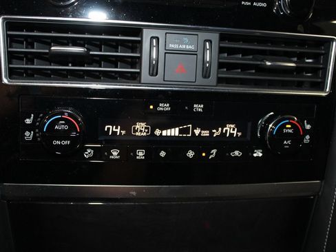 Used 2023 INFINITI QX80 Sensory w/ Cargo Package AWD/4WD image 33