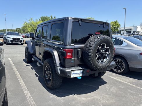Used 2021 Jeep Wrangler Unlimited Rubicon 4xe w/ Steel Bumper Group AWD/4WD image 18