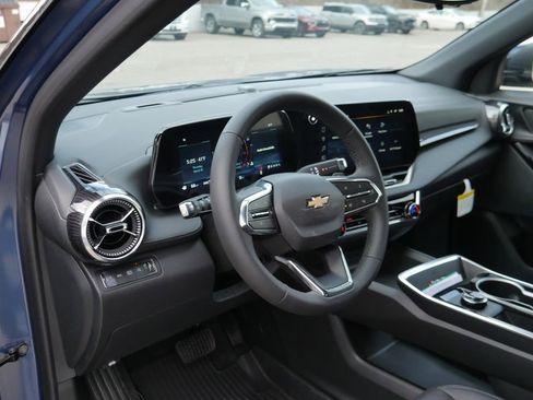 New 2026 Chevrolet Equinox LT image 10