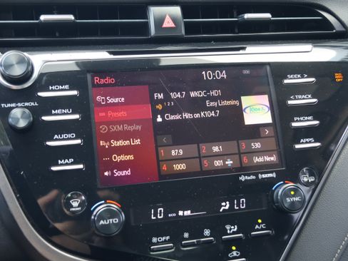 Used 2019 Toyota Camry XSE FWD image 22
