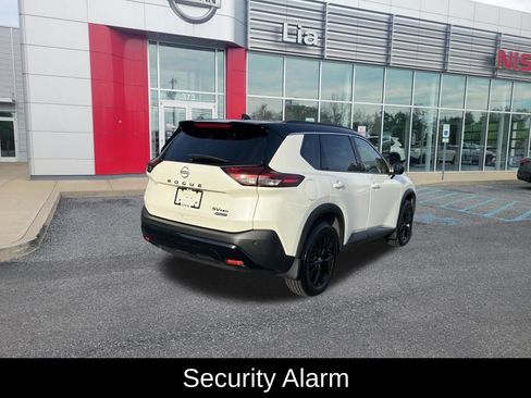 Certified 2023 Nissan Rogue SV w/ SV Premium B Package AWD/4WD image 14