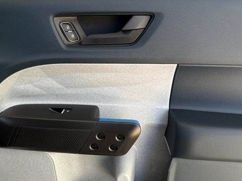 New 2026 Ford Maverick XLT FWD image 17
