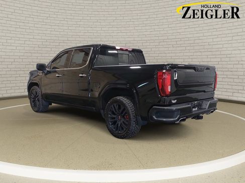 Used 2023 GMC Sierra 1500 Denali w/ Denali Reserve Package AWD/4WD image 7