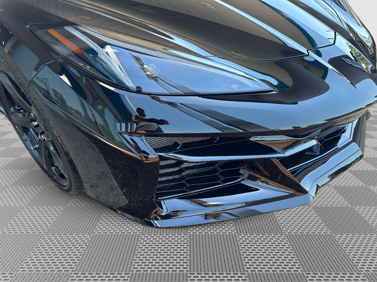 New 2026 Chevrolet Corvette E-Ray AWD/4WD image 10