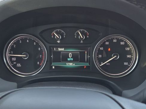 Used 2018 Buick Enclave Premium image 16