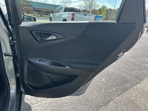 Used 2025 Chevrolet Malibu LT image 16