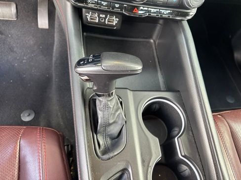 Used 2024 Dodge Durango GT AWD/4WD image 18