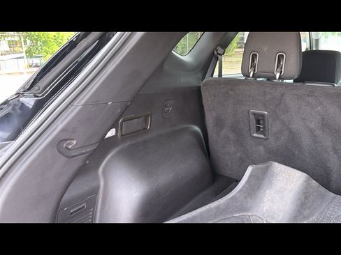 Used 2021 Chevrolet Blazer LT FWD image 27