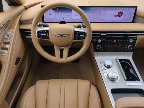 Certified 2025 Genesis G80 2.5T Advanced AWD/4WD image 13