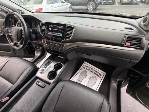 Used 2021 Honda Pilot Special Edition image 48