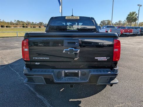 Used 2019 Chevrolet Colorado LT w/ LT Convenience Package image 5