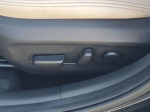 Used 2017 Hyundai Elantra Value Edition image 29