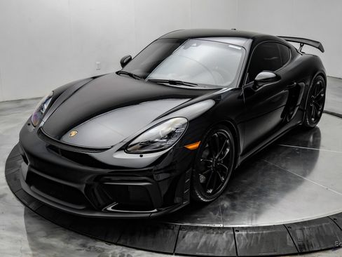 Used 2021 Porsche 718 Cayman GT4 RWD image 6