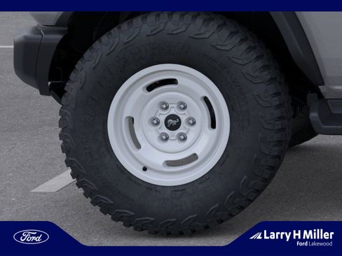 New 2026 Ford Bronco Heritage Edition AWD/4WD image 21