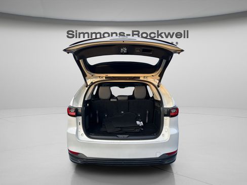 Used 2024 MAZDA CX-90 3.3 Turbo w/ Preferred Plus image 8