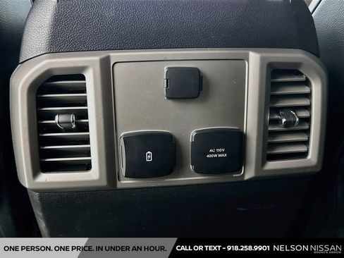 Used 2017 Ford F450 Lariat w/ Lariat Ultimate Package AWD/4WD image 26