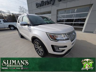 Used 2017 Ford Explorer Platinum