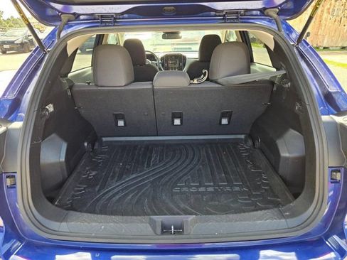 Used 2025 Subaru Crosstrek 2.5i Premium AWD/4WD image 6