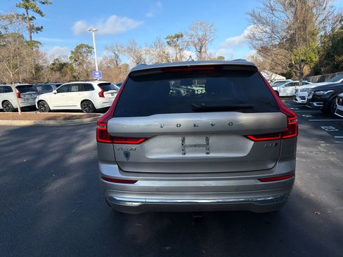 Certified 2023 Volvo XC60 B5 Plus image 13