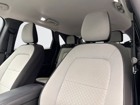 Used 2023 Ford Escape Active AWD/4WD image 9