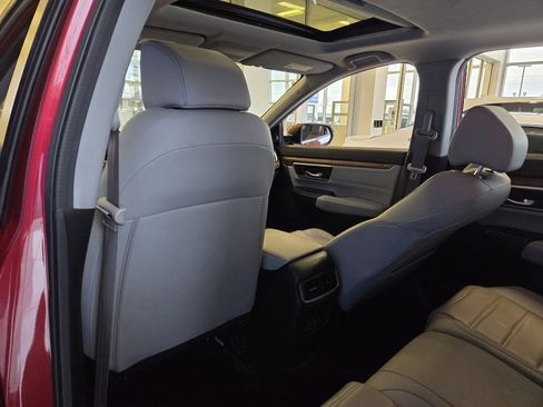 Certified 2021 Honda CR-V Touring image 17