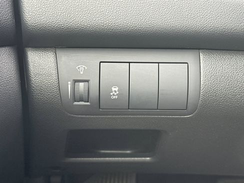 Used 2011 Kia Forte Koup EX image 25