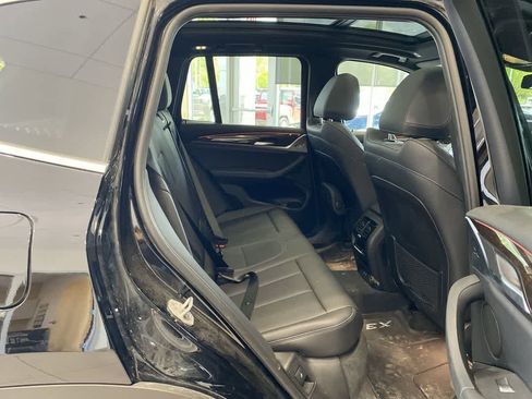 Used 2022 BMW X3 xDrive30i w/ Convenience Package AWD/4WD image 12