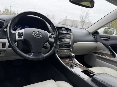 Used 2013 Lexus IS 250 AWD w/ Premium Pkg image 23