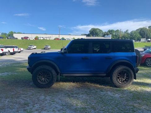 Used 2024 Ford Bronco Badlands AWD/4WD image 5