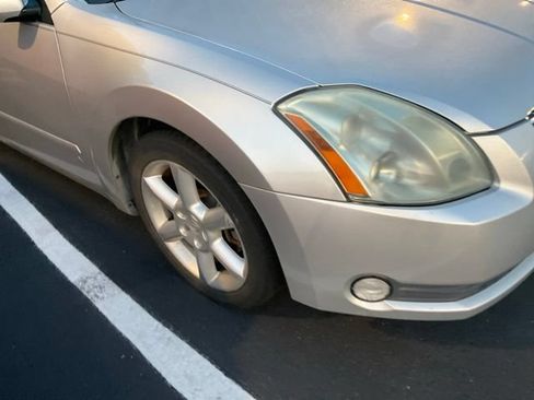 Used 2005 Nissan Maxima 3.5 SE FWD image 2