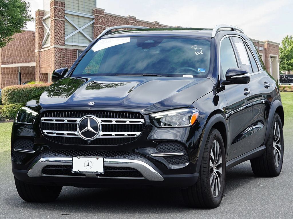 Certified 2025 Mercedes-Benz GLE 350 4MATIC image 4