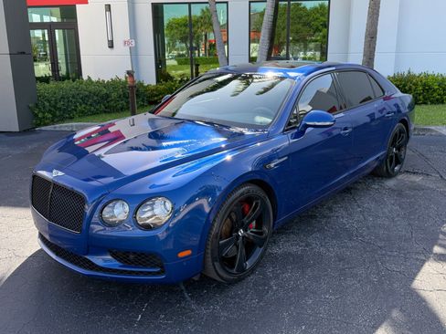 Used 2017 Bentley Flying Spur S W12 AWD/4WD image 3