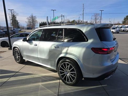 New 2026 Mercedes-Benz GLS 450 4MATIC image 6