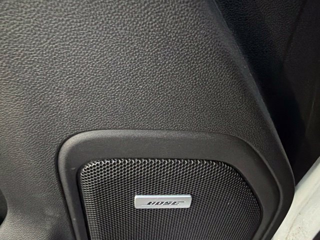 Used 2022 Chevrolet Silverado 1500 LTZ w/ LTZ Premium Package AWD/4WD image 12