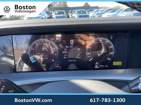 New 2026 Volkswagen Tiguan SE image 13