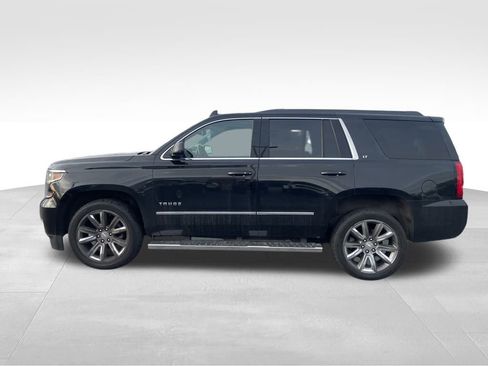 Used 2018 Chevrolet Tahoe LT w/ LT Signature Package image 2